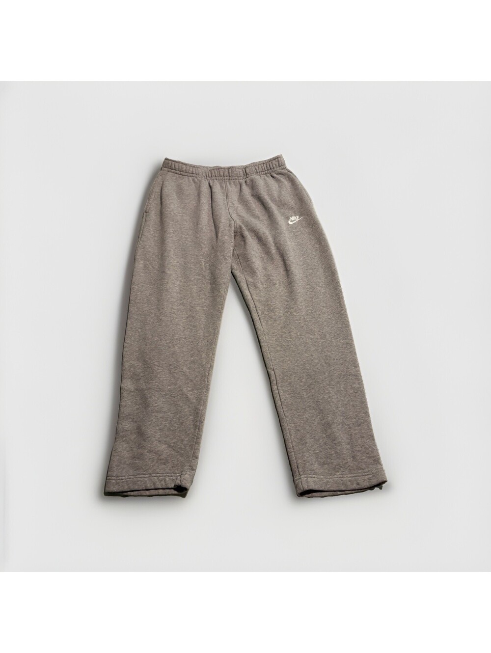 Nike Men's Gray Fleece Sweatpants Size L Drawstring Elastic Waist Logo